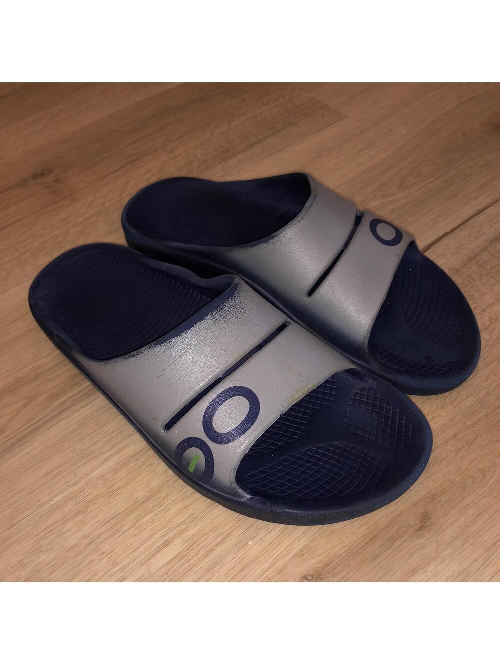 OOFOS OOAHH SANDALS SLIDES COMFORT RECOVERY BLUE GRAY MENS SIZE 9 WOMENS 11